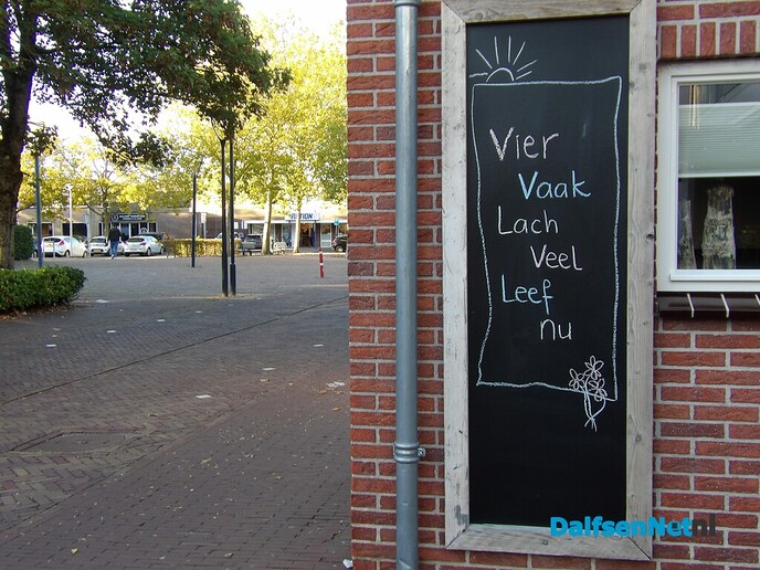Nieuwe gevelspreuk - Foto: Willy