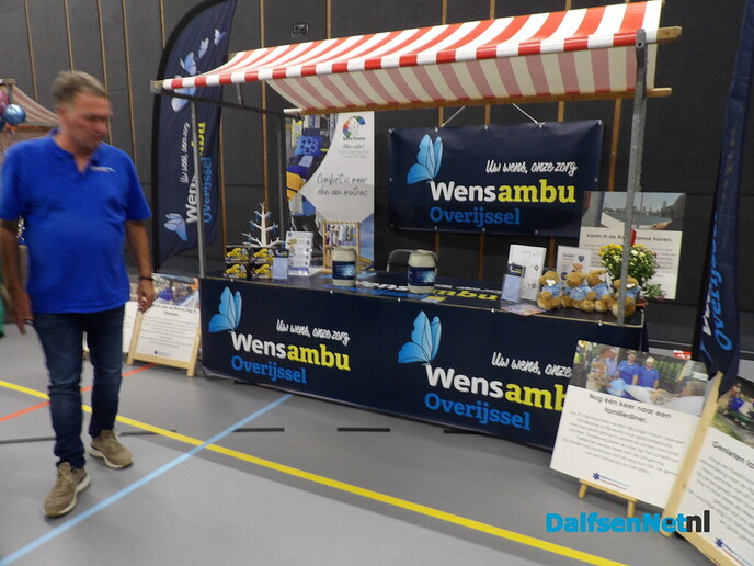 Ondernemersbeurs Nieuwleusen: gezellige ontmoetingen - Foto: Willy