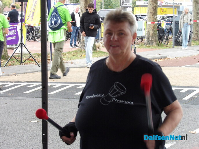 Prachtige slotdag van de Sallandse Wandelvierdaagse in Raalte - Foto: Willy