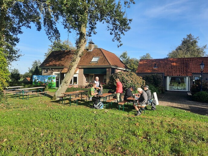 Dag 2 Heino van de wandel 4daagse - Foto: Ingezonden foto