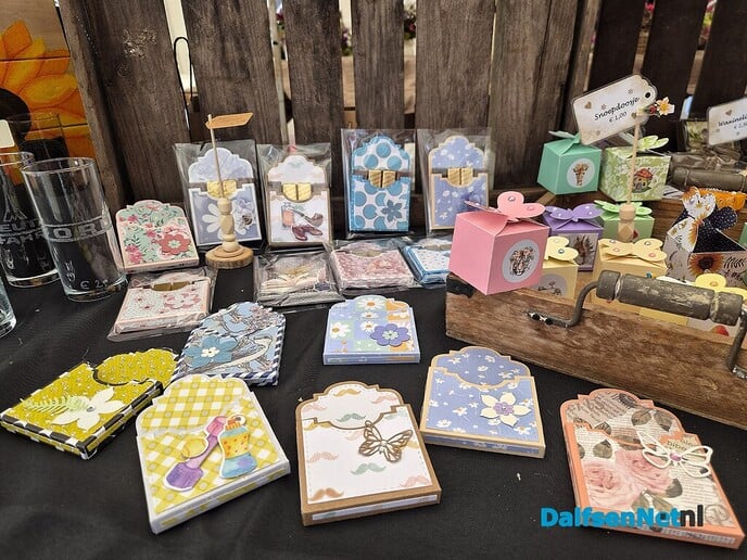 Genieten van de herfstmarkt bij BalkInn in Nieuwleusen - Foto: Femmie Smink