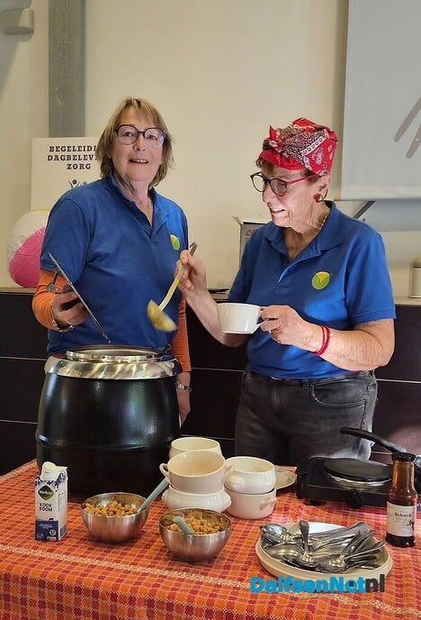 Genieten van de herfstmarkt bij BalkInn in Nieuwleusen - Foto: Femmie Smink