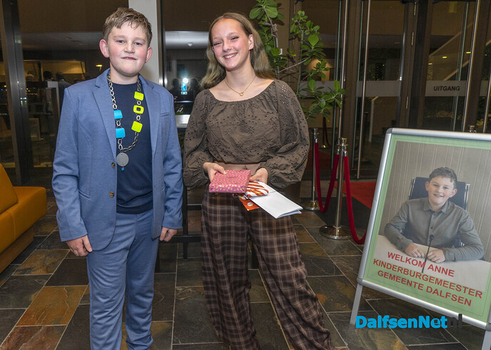 Anne van Gelder officieel geïnstalleerd als kinderburgemeester - Foto: Paul Scholten