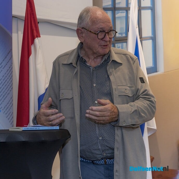 Uitreiken onderscheidingen ‘Rechtvaardigen onder de Volkeren’ in voormalige synagoge - Foto: Paul Scholten