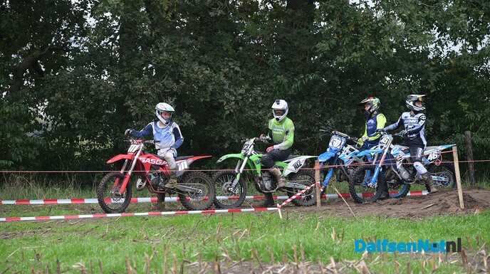Maiscross Dalfsen een dag vol actie, spanning en spektakel! - Foto: Johan Bokma