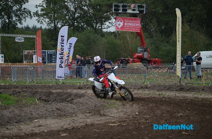 Maiscross Dalfsen een dag vol actie, spanning en spektakel! - Foto: Johan Bokma