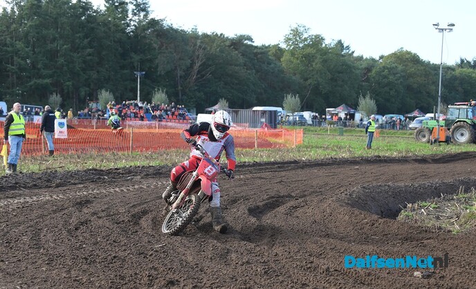 Maiscross Dalfsen: een sportieve strijd en een geweldig succes! - Foto: Johan Bokma
