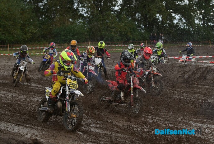 Maiscross Dalfsen: een sportieve strijd en een geweldig succes! - Foto: Johan Bokma