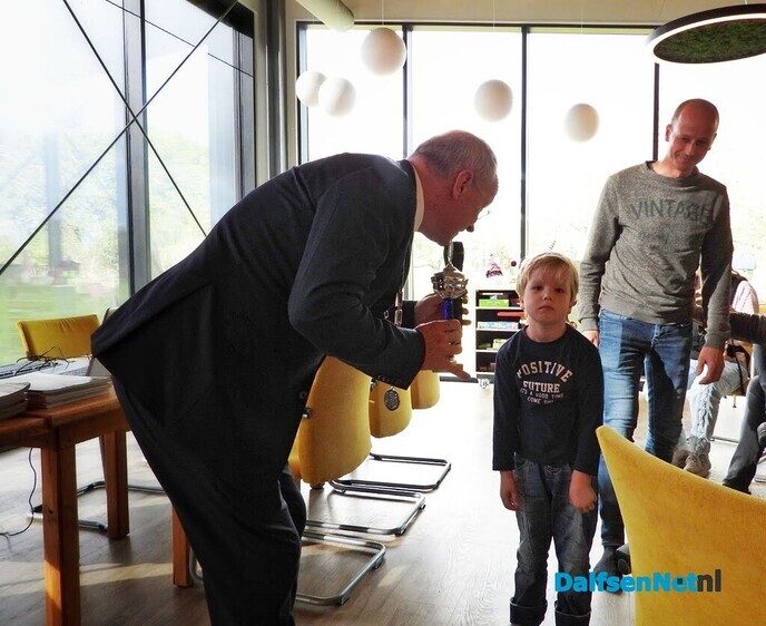 Feestelijke clubtentoonstelling bij jubilerende kleindiervereniging - Foto: Femmie Smink