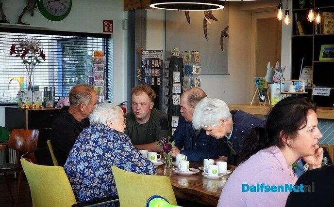 Feestelijke clubtentoonstelling bij jubilerende kleindiervereniging - Foto: Femmie Smink