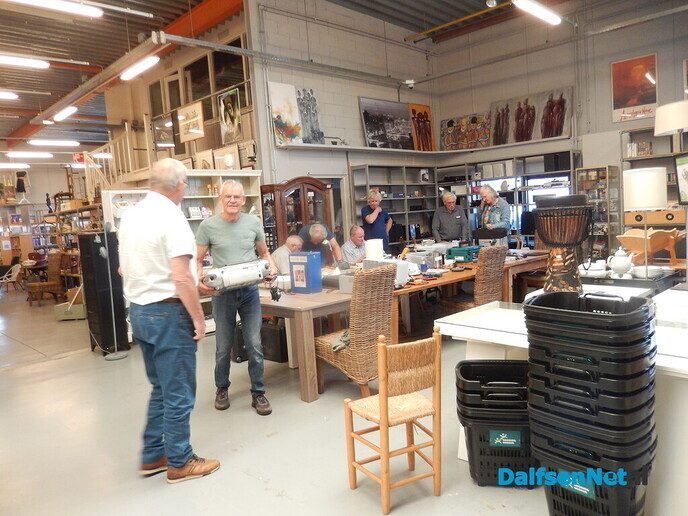 Repaircafé bij Noggus&Noggus - Foto: Willy