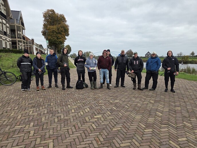 Tim Riezebos wint derde Dalfser Black River Roofviswedstrijd