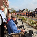 Versierde fietsenoptocht groot succes