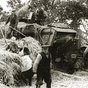 Noaberplicht in Ankum bij het dorsen Noaberplicht in Ankum bij het dorsen