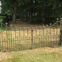 Nieuwleusen Westeinde achter nummer 7, oude begraafplaats.