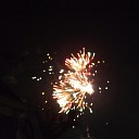 Dorpsvuurwerk zet Hoonhorst in vuur en vlam