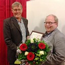 Hans de Boer, benoemd tot erelid Gemeentebelangen Dalfsen Hans de Boer, benoemd tot erelid Gemeentebelangen Dalfsen