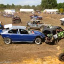 Auto rodeo Oudleusen bij zon en bij regen.