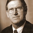 Oud-wethouder Eggens overleden