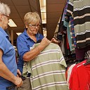 Seizoensopruiming zomerkleding bij Dorcas Dalfsen