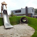Groene schoolplein Cazemier school bijna klaar.