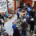 Gezellige bazaar en rommelmarkt bij de Rozengaerde Gezellige bazaar en rommelmarkt bij de Rozengaerde