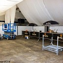 Opbouw nieuwjaarsparty in volle gang.