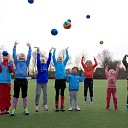 Jeugd MHC Dalfsen haalt geld op Jeugd MHC Dalfsen haalt geld op