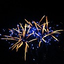 Groots dorpsvuurwerk in Hoonhorst Groots dorpsvuurwerk in Hoonhorst