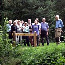 Museum Palthehof plaatst naambord in het Palthebos. Museum Palthehof plaatst naambord in het Palthebos.