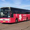 Oude M&M Travel bus gaat naar Afrika Oude M&M Travel bus gaat naar Afrika