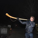 Stilstaan en gedenken bij fakkels en kaarslicht Stilstaan en gedenken bij fakkels en kaarslicht