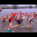 Nieuwjaarsduik Dalfsen 2017 (Video). Nieuwjaarsduik Dalfsen 2017 (Video).