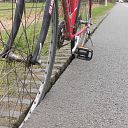 Zwaar verkeer drukt graskeien weg Zwaar verkeer drukt graskeien weg
