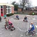 Bonte Stegge : blij vernieuwingen schoolplein Bonte Stegge : blij vernieuwingen schoolplein