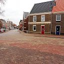 De bestrating ligt er weer in
