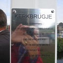Het DNA “kerkbrugje” Lemelerveld feestelijk geopend Het DNA “kerkbrugje” Lemelerveld feestelijk geopend