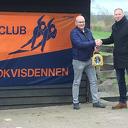 AED aan IJsclub Stokvisdennen AED aan IJsclub Stokvisdennen