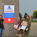 Living Village festival doneert voedsel aan de voedselbank Dalfsen Living Village festival doneert voedsel aan de voedselbank Dalfsen