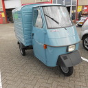 Is het en auto of een bromfiets? Is het en auto of een bromfiets?