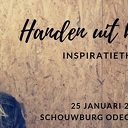 Handen uit het haar! Handen uit het haar!