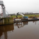 Nieuwe palen in de Vecht Nieuwe palen in de Vecht