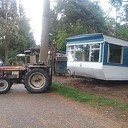 Oudere caravans ruimen het veld