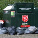 Kledingbak weer overvol Kledingbak weer overvol