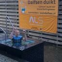 De alternatieve Nieuwjaarsduik was dit jaar anders De alternatieve Nieuwjaarsduik was dit jaar anders