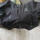 Iemand die een Arc teryx jas mist na HKD? Iemand die een Arc teryx jas mist na HKD?