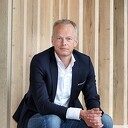 Paul Slot vertelt zijn verhaal in Verhalencafé Dalfsen Paul Slot vertelt zijn verhaal in Verhalencafé Dalfsen