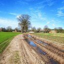 Wandelen en “aanmodderen” in Arriën Wandelen en “aanmodderen” in Arriën