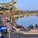 Volop genieten van het voorjaarsweer niet alleen op de Vechtkade Volop genieten van het voorjaarsweer niet alleen op de Vechtkade