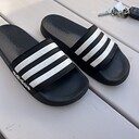 Verkeerde slippers meegenomen?